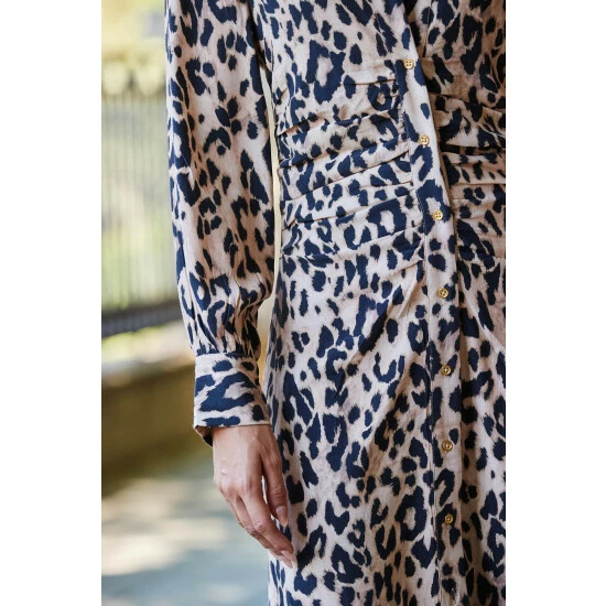 unnamed-file-1191.jpg Sosandar Print Animal Ruched Front Shirt Dress -Sosandar unnamed file 1191