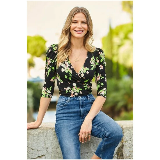 unnamed-file-1590.jpg Sosandar Black Print Mock Wrap Top -Sosandar unnamed file 1590