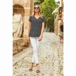 Sosandar Black Spot Lace Trim Shell Top -Sosandar unnamed file 1684