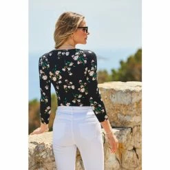 Sosandar Black Floral Print Ruched Front Top -Sosandar unnamed file 1783