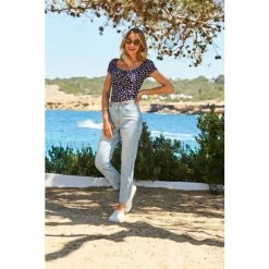 Sosandar Blue Spot Print Sweetheart Neckline Top -Sosandar unnamed file 1805