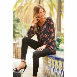 Sosandar Black Print Button Front Blouse -Sosandar unnamed file 1948