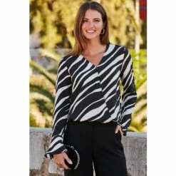 Sosandar Print Ruffle Blouse