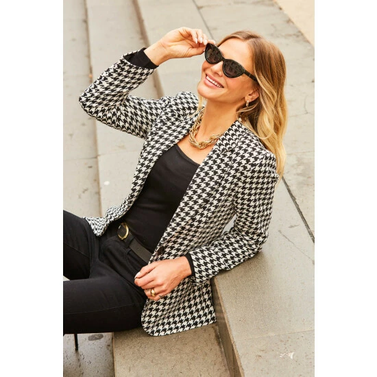 unnamed-file-2101.jpg Sosandar Black Dogtooth Blazer -Sosandar unnamed file 2101