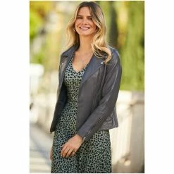 Sosandar Black Leather Biker Jacket -Sosandar unnamed file 2118