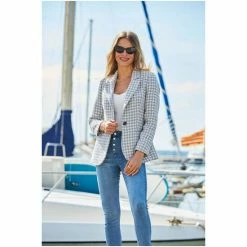 Sosandar Grey Dogtooth Blazer -Sosandar unnamed file 2402