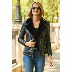 Sosandar Black PU Biker Jacket With Faux Fur Collar 2 Sosandar Black PU Biker Jacket With Faux Fur Collar -Sosandar unnamed file 2466