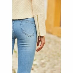 Sosandar Cream Collarless Woven Biker Jacket -Sosandar unnamed file 2484