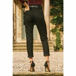 Sosandar Black Regular Slim Leg Mom Jeans -Sosandar unnamed file 2546
