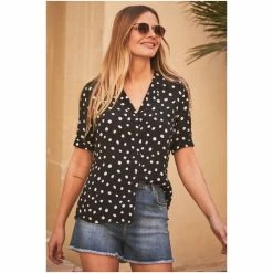 Sosandar Black Spot Print Short Sleeve Relaxed Fit Shirt -Sosandar unnamed file 3370