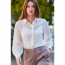 Sosandar White Spot Dobby Button Through Shirt -Sosandar unnamed file 3384