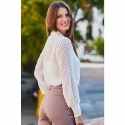 Sosandar White Spot Dobby Button Through Shirt -Sosandar unnamed file 3386