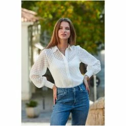 Sosandar White Spot Dobby Button Through Shirt -Sosandar unnamed file 3387