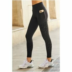 Sosandar Black Carolina Activewear Leggings With Pockets -Sosandar unnamed file 3851