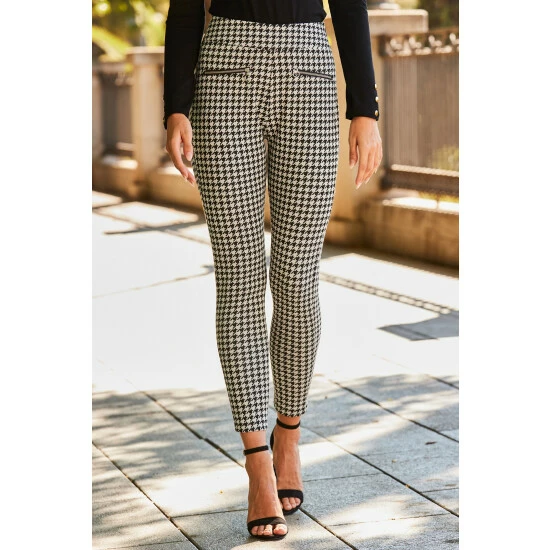 unnamed-file-3862.jpg Sosandar Black Dogtooth Legging With Zip Detail Pockets -Sosandar unnamed file 3862