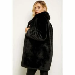Sosandar Black Premium Faux Fur Coat With Pockets -Sosandar unnamed file 4175