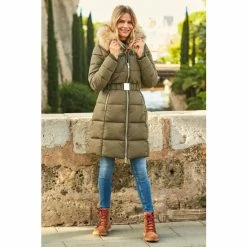 Sosandar Green Quilted Luxe Longline Coat -Sosandar unnamed file 4199