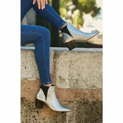 Sosandar Silver Leather Mid Heel Chelsea Boot -Sosandar unnamed file 4266