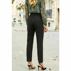 Sosandar Black Tapered Trouser -Sosandar unnamed file 4328