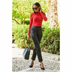 Sosandar Black Faux Leather Straight Leg Trousers -Sosandar unnamed file 4382