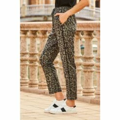 Sosandar Green Animal Print Joggers With Pockets -Sosandar unnamed file 4740