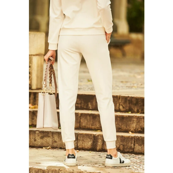 unnamed-file-4751.jpg Sosandar White Super Soft Gold Stud Pocket Detail Joggers -Sosandar unnamed file 4751