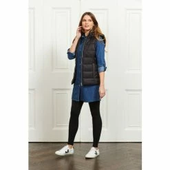 Sosandar Black Padded Gilet -Sosandar unnamed file 4808