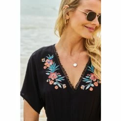 Sosandar Black Embroidered Floral Detail Tie Back Beach Kaftan -Sosandar unnamed file 4924