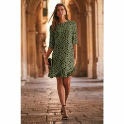 Sosandar Green Spot Print Ruffle Hem Shift Dress -Sosandar unnamed file 552