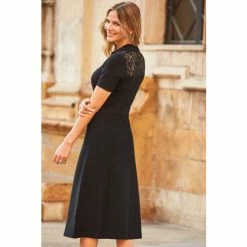 Sosandar Black Lace Insert Dress With Zip Detail 8 Sosandar Black Lace Insert Dress With Zip Detail -Sosandar unnamed file 631